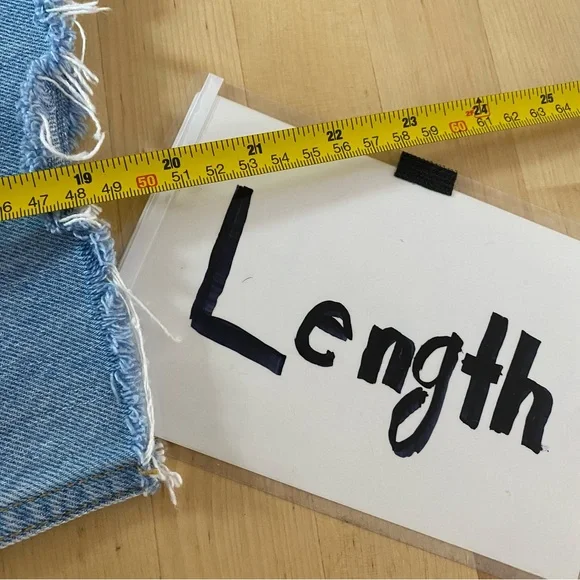 Wrangler Wanderer High Rise Women's Shorts 26x34 Light Wash Raw Hem Distressed - Picture 11 of 11